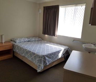 Double Room | Rent Includes Electricity, WiFi & Water | Bus Stop @ ... - Photo 6