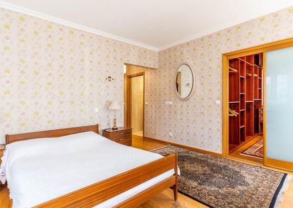 Moradia T7 em Coimbra