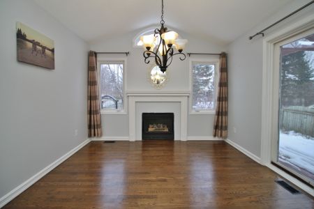 45 Hemlo Cr - Photo 2