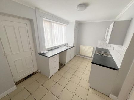 2 bedroom terraced house to rent - Photo 5