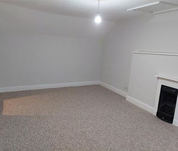 2 bedroom detached house to rent - Photo 3