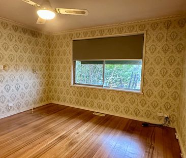 64 Orana Drive, Watsonia VIC 3087 - Photo 6