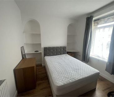 5 bedroom house share to rent - Photo 1