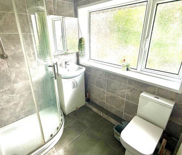 3 bedroom house to rent - Photo 2