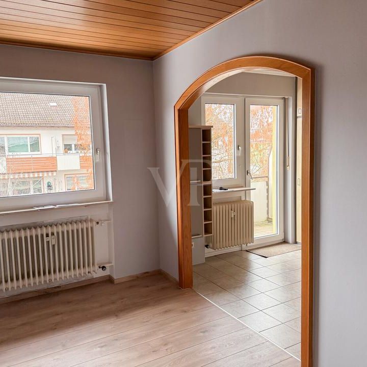 4-Zimmer-Wohnung mit zwei Balkonen in der Kitzinger Innenstadt - Photo 1