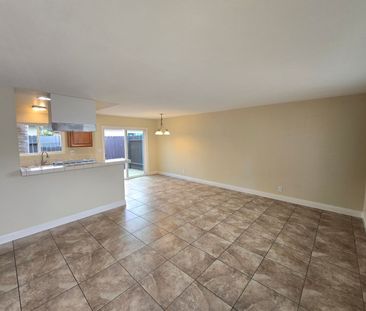 2267 Pomona Avenue - #A, Costa Mesa, CA 92627 - Photo 5