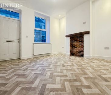 3 bedroom House To Let Total Size: 937 SQ FT - Photo 2