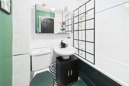 Fordwells Drive, The Warren, Bracknell, Berkshire, RG12 - Photo 3