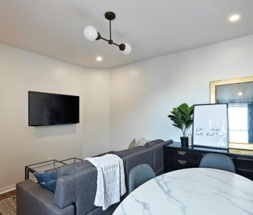 331 Catherine St. Ottawa, Ontario, K1R 5T4 - Photo 1