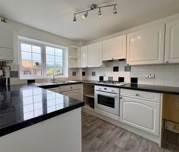 2 bedroom end of terrace house to rent - Photo 6