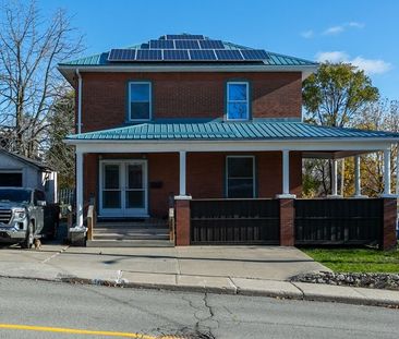 For Lease - 337 DUFFERIN Avenue, Quinte West, Ontario - Photo 2