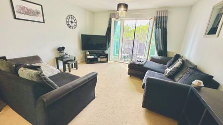 1 bedroom apartment to rent - Photo 2