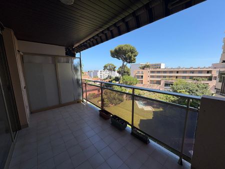 Location Appartement 3 pièces Meublé 71m² CAGNES SUR MER 06800 - Photo 3