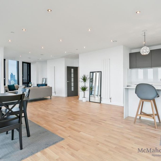 3 bedroom apartment to rent - Photo 1