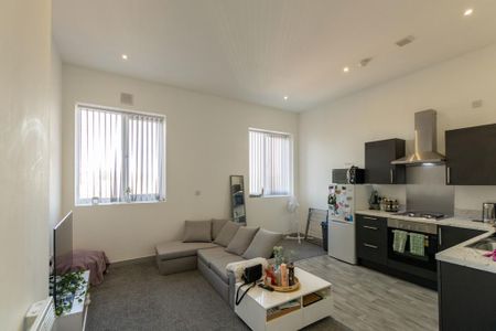 1 bedroom apartment to rent - Photo 2