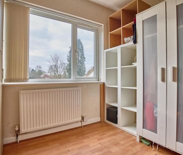 4 bedroom detached house to rent - Photo 4