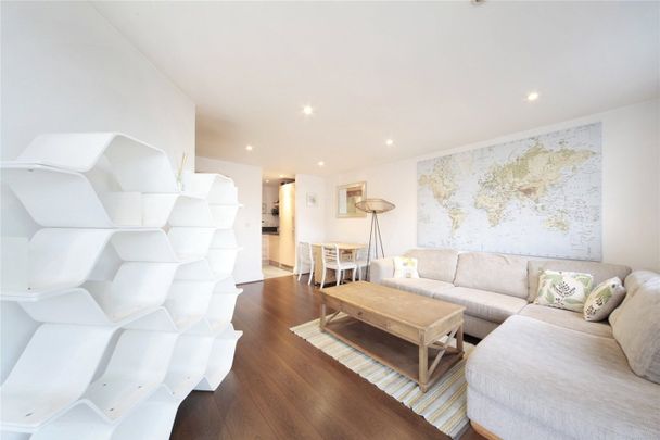 2 Bed Flat, Omega Building, SW18 - Photo 1