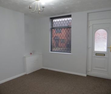 2 bedroom semi-detached house to rent - Photo 1