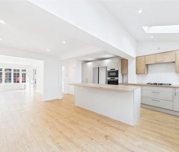 3 bedroom detached house to rent - Photo 6