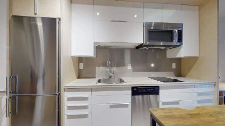 Crawford Block — Studio - Photo 3