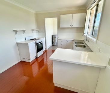 Lovely Home in Great Location! - Photo 4