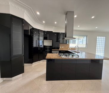 Spacious 5 Bedroom Family Home - Photo 5