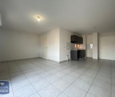 Location Appartement 3 pièces 59m² ARLES 13200 - Photo 6