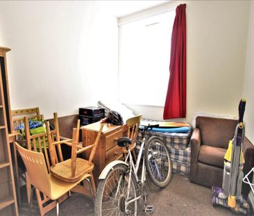 6 bedroom house to rent - Photo 1