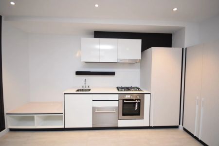 1 BEDROOM APARTMENT - Photo 4