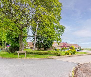 Mentmore Court, Howel Hill, Mentmore - Photo 2