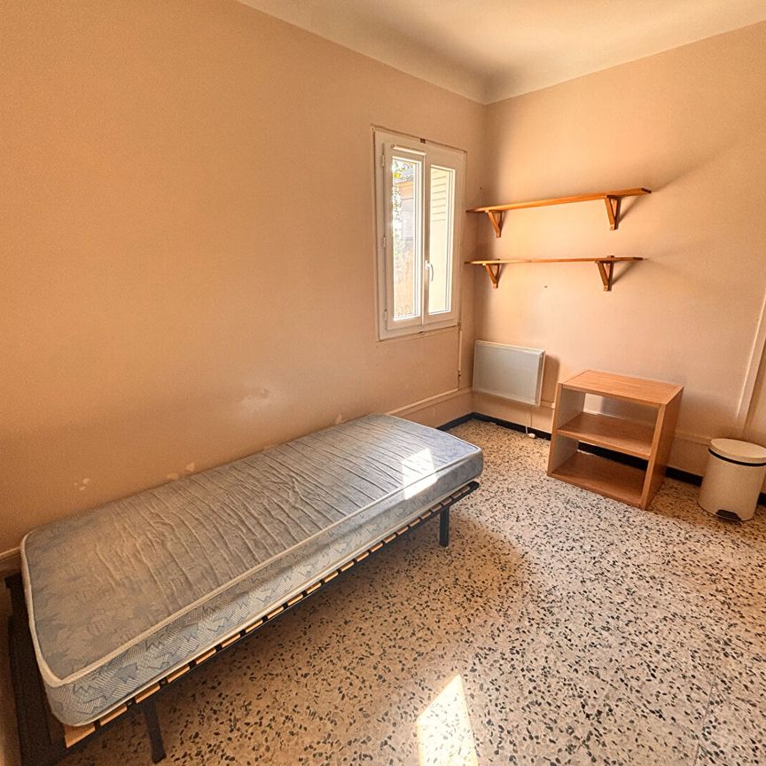 Location Appartement 1 pièce 17m² ST CESAIRE 30900 - Photo 1