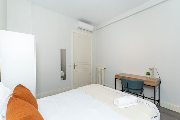 Calle de Blasco de Garay, Madrid, Community of Madrid 28015 - Photo 1