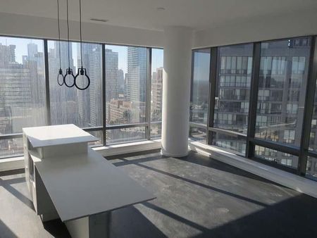 For Lease - 5 St Joseph Street Unit# 2305, Toronto, Ontario - Photo 2