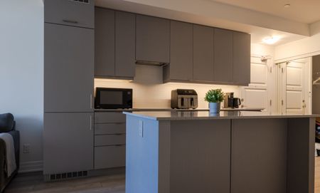 For Lease - 36 Elm Drive Unit# 303, Mississauga, Ontario - Photo 5