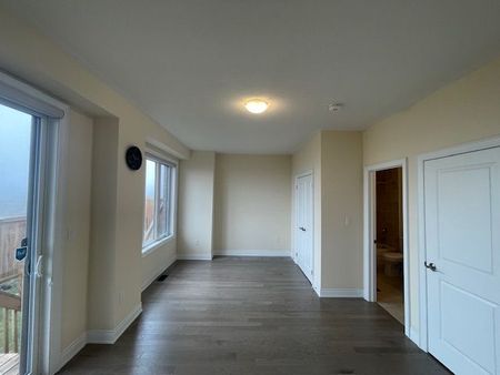 For Lease - 48 Andress Way Unit# Main Floor 1 Bed 1 Bath, Markham, Ontario - Photo 3
