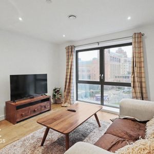 1 bedroom apartment to rent - Photo 2