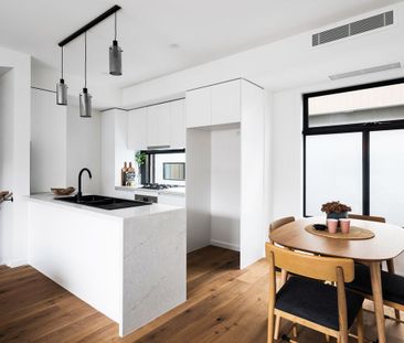 2 Bedroom Townhouse - Photo 2