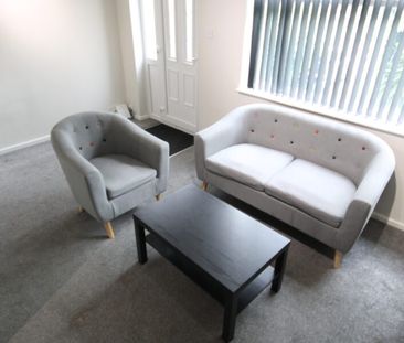 3 Bed - 4 Woodsley Gardens, Hyde Park, Leeds - LS6 1SD - Student - Photo 1