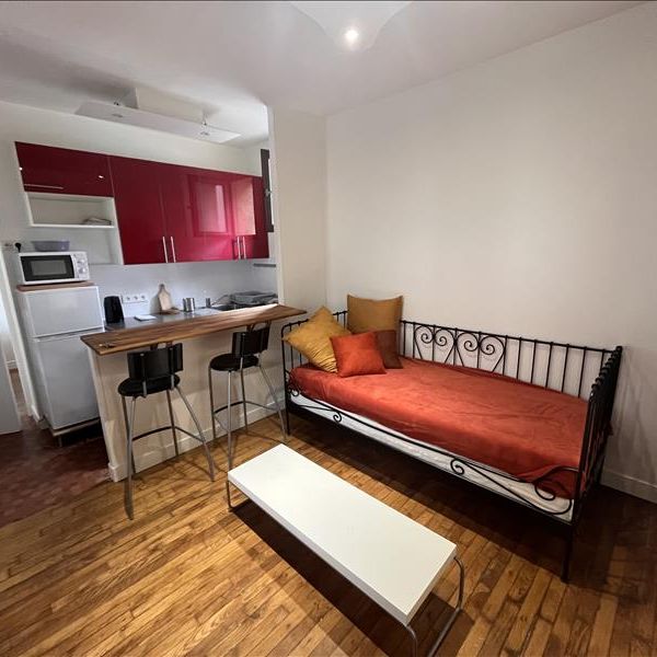 2 pièces - Meublé - 24,7 m² - 1er étage - Colocation non autorisée - Photo 1