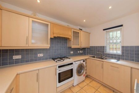 2 bedroom flat to rent - Photo 4