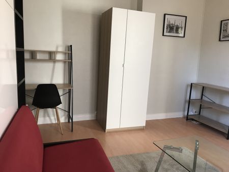 Location Appartement 1 pièce 30m² REIMS 51100 - Photo 3