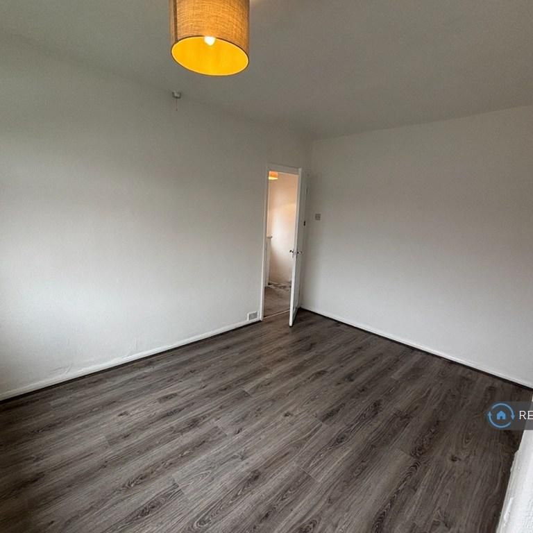 3 bedroom detached house to rent - Photo 1