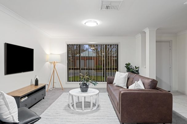 43 Ibis Close, East Albury NSW 2640 - House For Rent | Domain - Photo 1