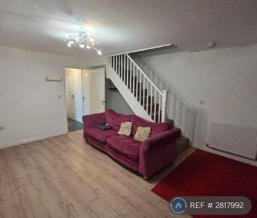 2 bedroom end of terrace house to rent - Photo 1