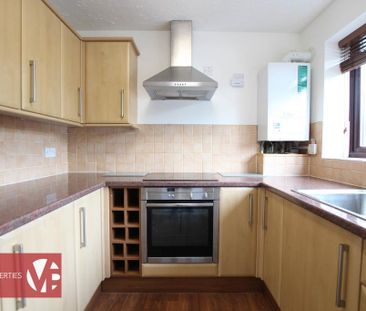 2 bedroom flat to rent - Photo 3