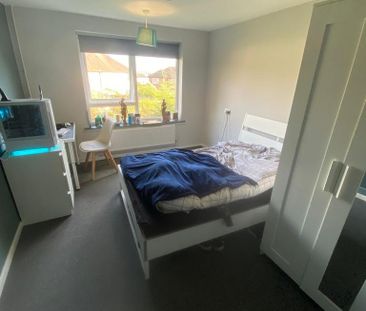 3 bedroom property to rent - Photo 4
