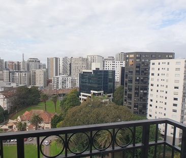 CITY CENTRAL - Furnished Studio, 1 Carpark, Water & Power Included - Photo 1