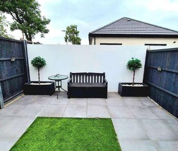 Locarno Road, Greenford, UB6 - Photo 5