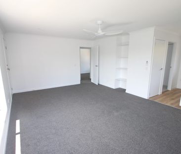 Fully Renovated Two Bedroom Unit - Photo 5