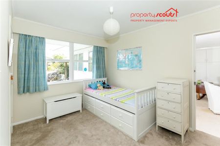 Lovely family home - Photo 3